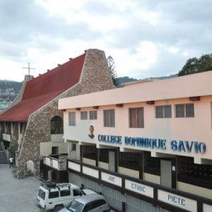 Educación primaria y secundaria College Dominique Savio in Petion-ville