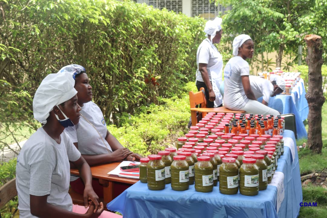 TRANSFORMATION DE PRODUITS LOCAUX PAR LES JEUNES DE CDAM